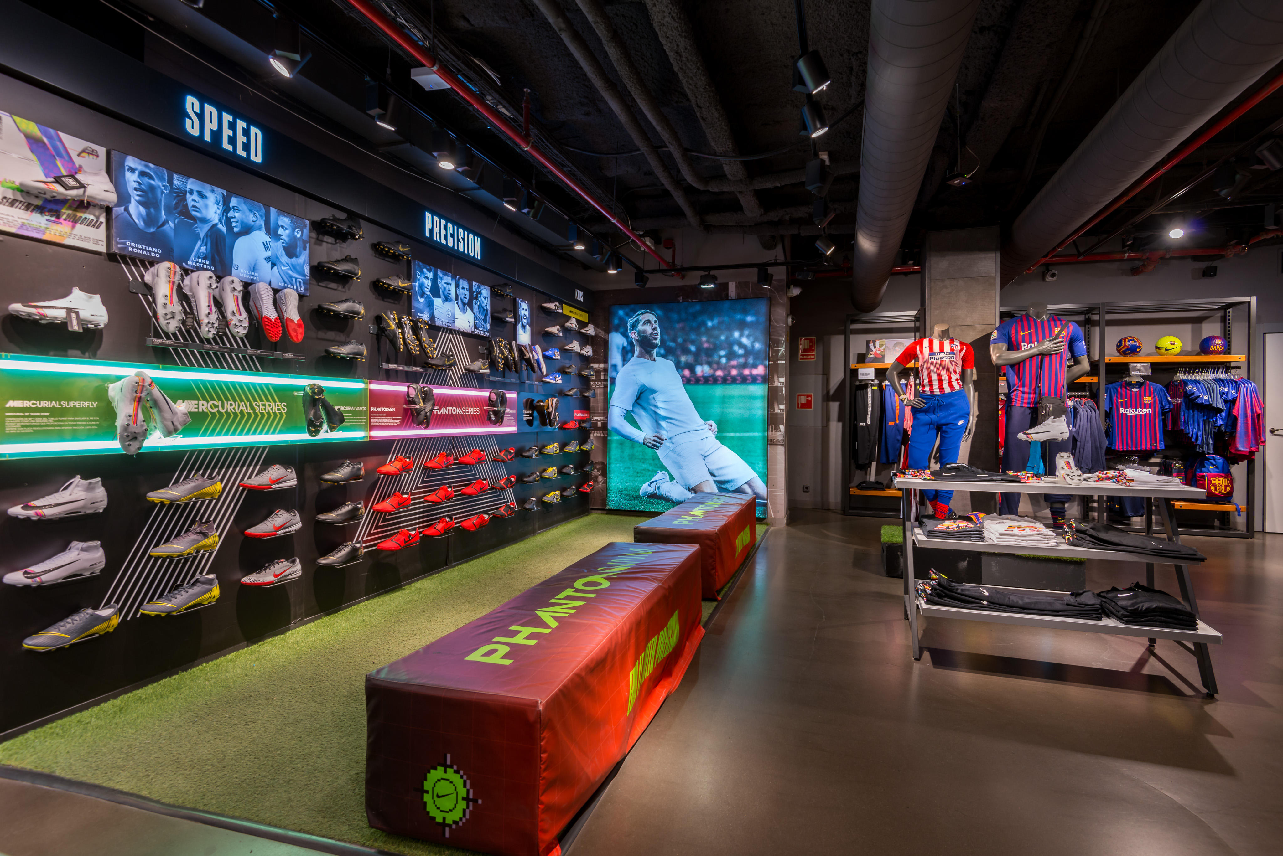 Images Nike Store Gran Via