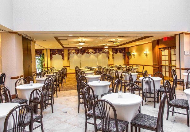 Images Clarion Hotel & Conference Center