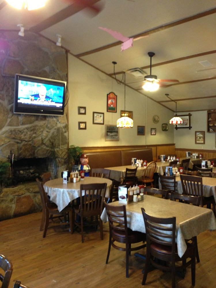 Bradley's Pit Barbecue & Grill Photo