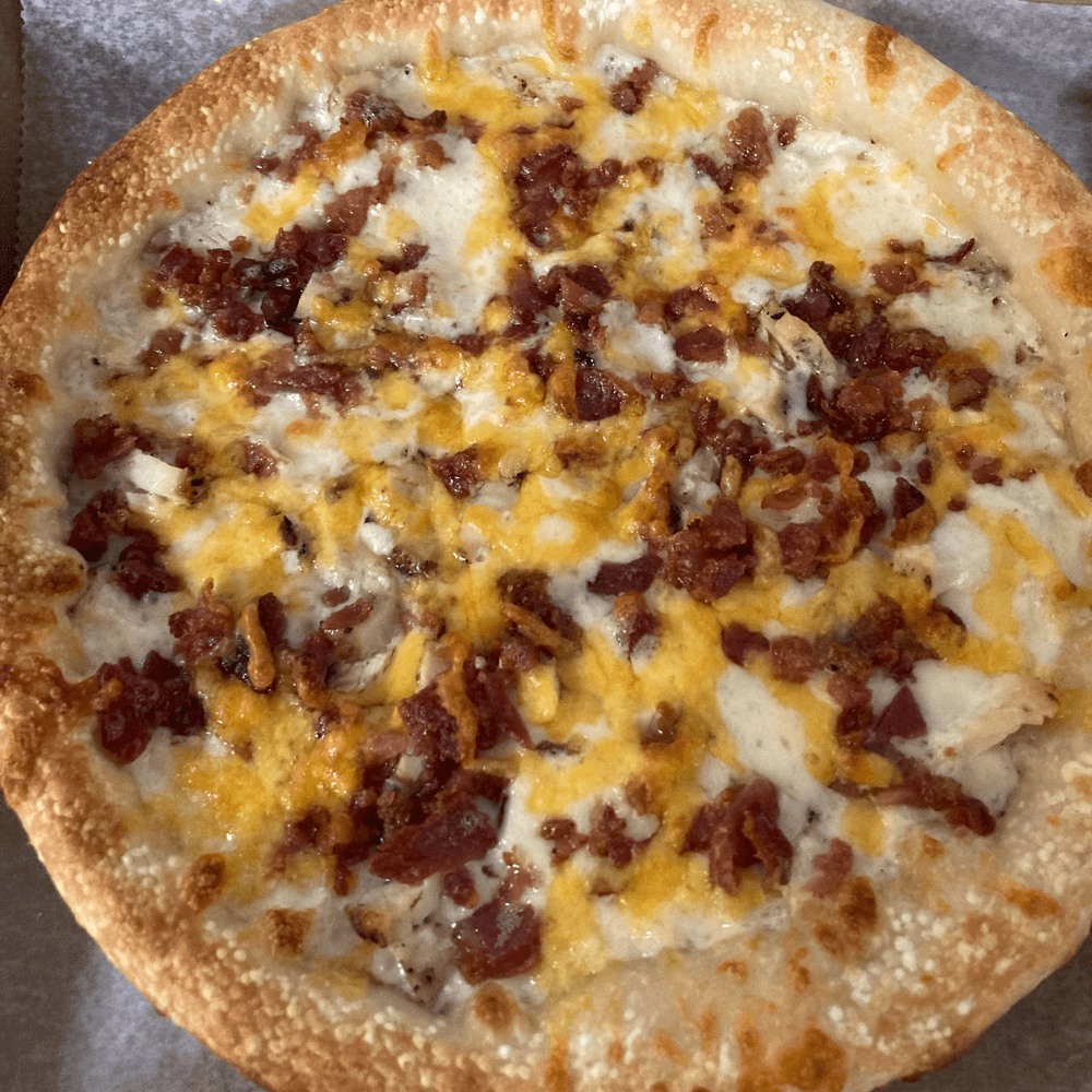 Chicken & Bacon Ranch Pizza