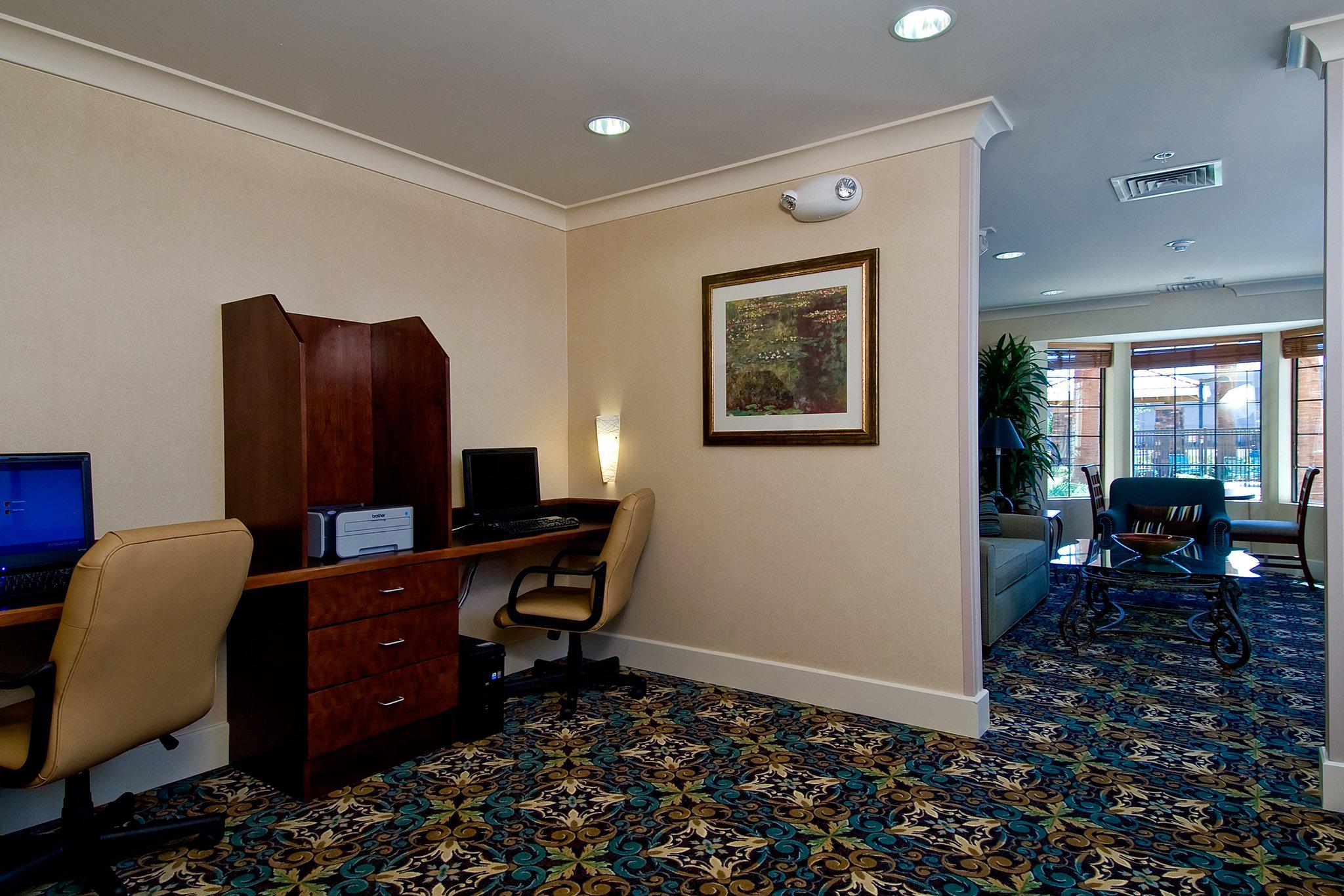 Staybridge Suites Palmdale Photo