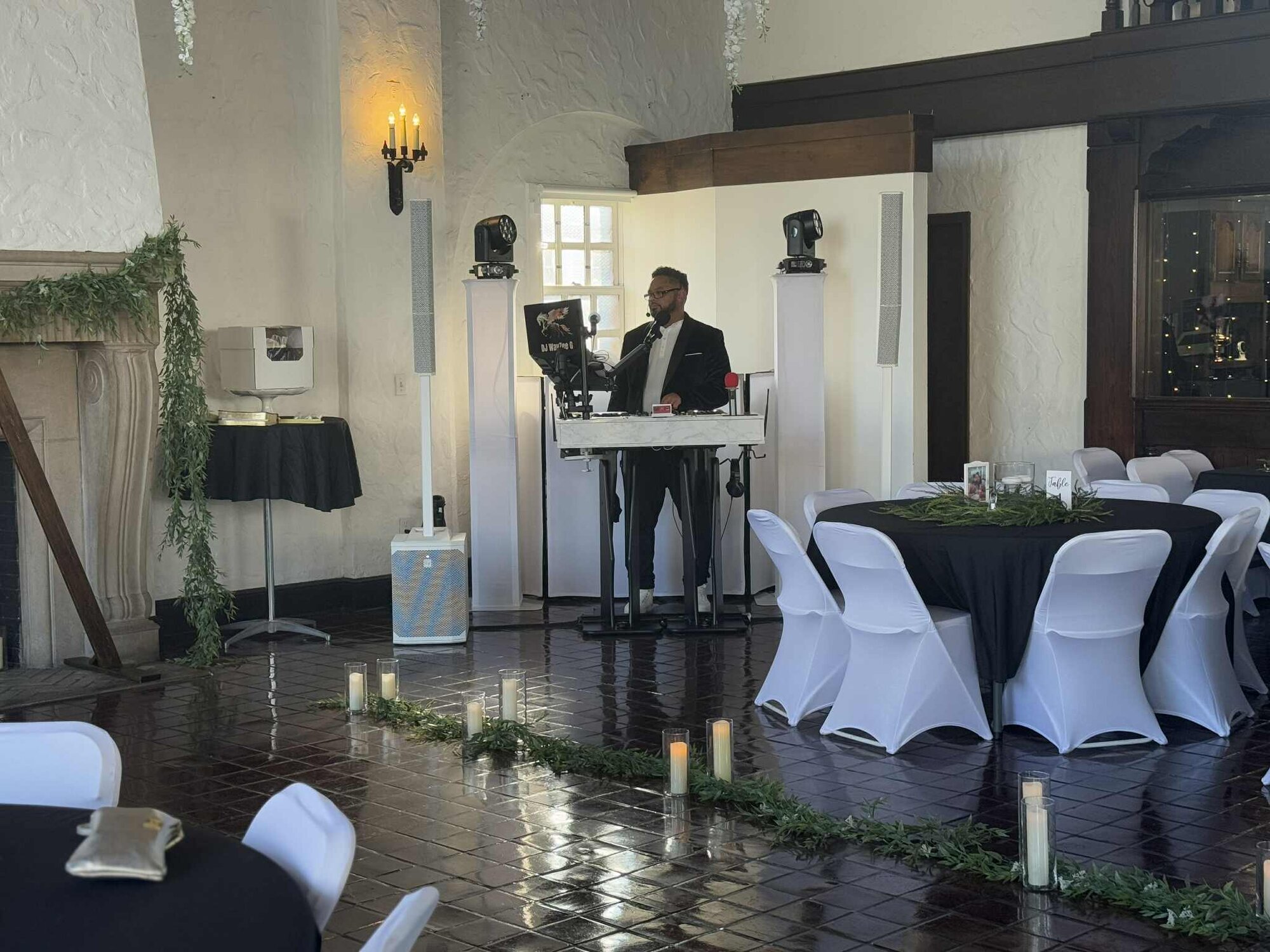 Wood Wayz Entertainment LLC Image