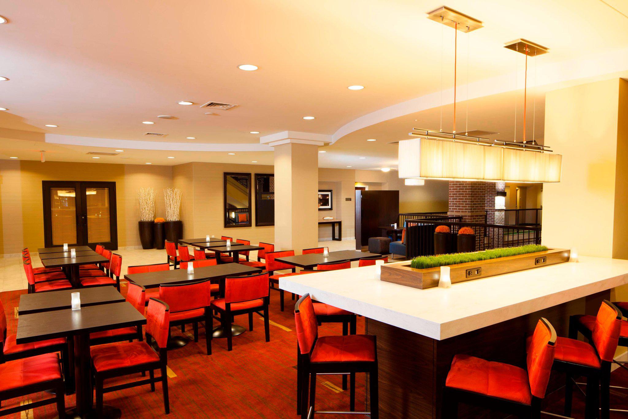 Courtyard by Marriott Wichita at Old Town Photo