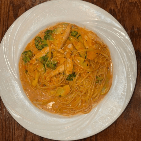 Chicken Primavera with Vodka Sauce