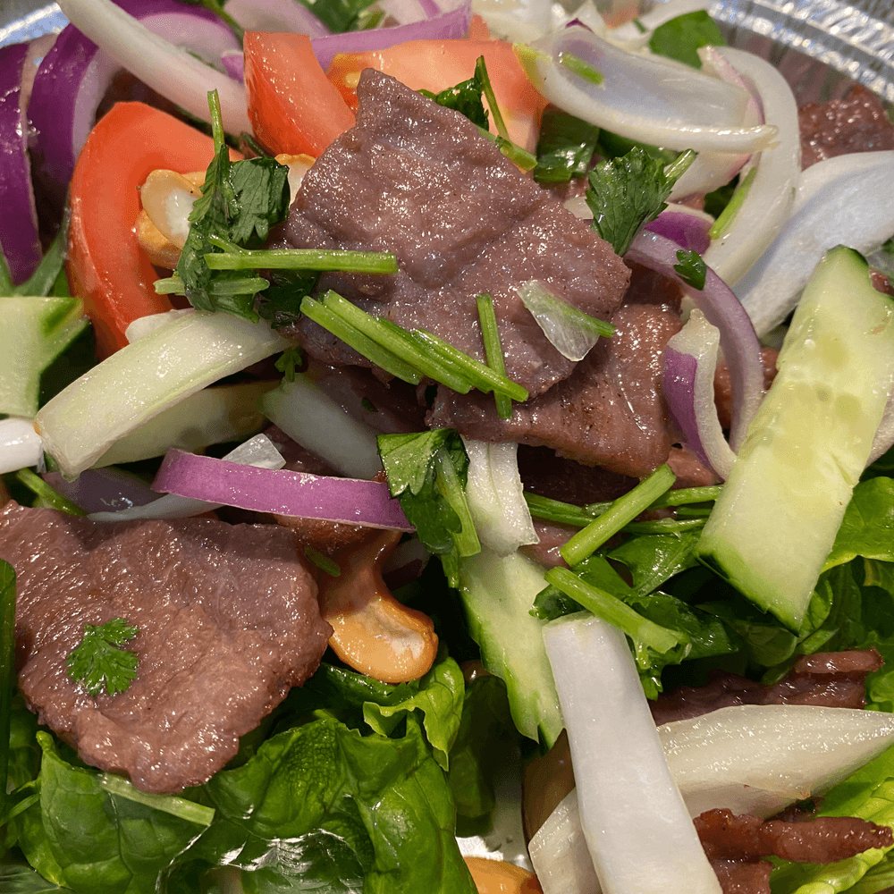 Yum Nuah (Beef Salad)