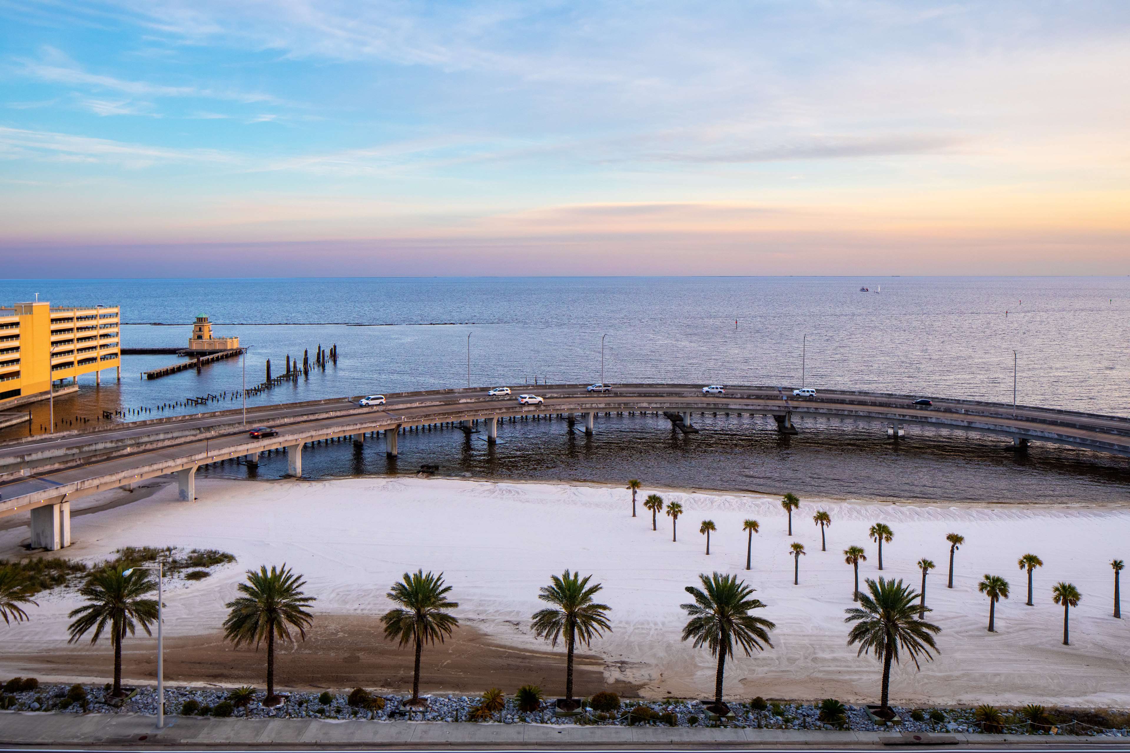 Hotels In Biloxi Ms On Beach; DoubleTree by Hilton Hotel Biloxi, 940 Beach Boulevard, Biloxi, MS