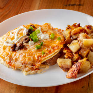 HUEVOS RANCHEROS CON PAPAS