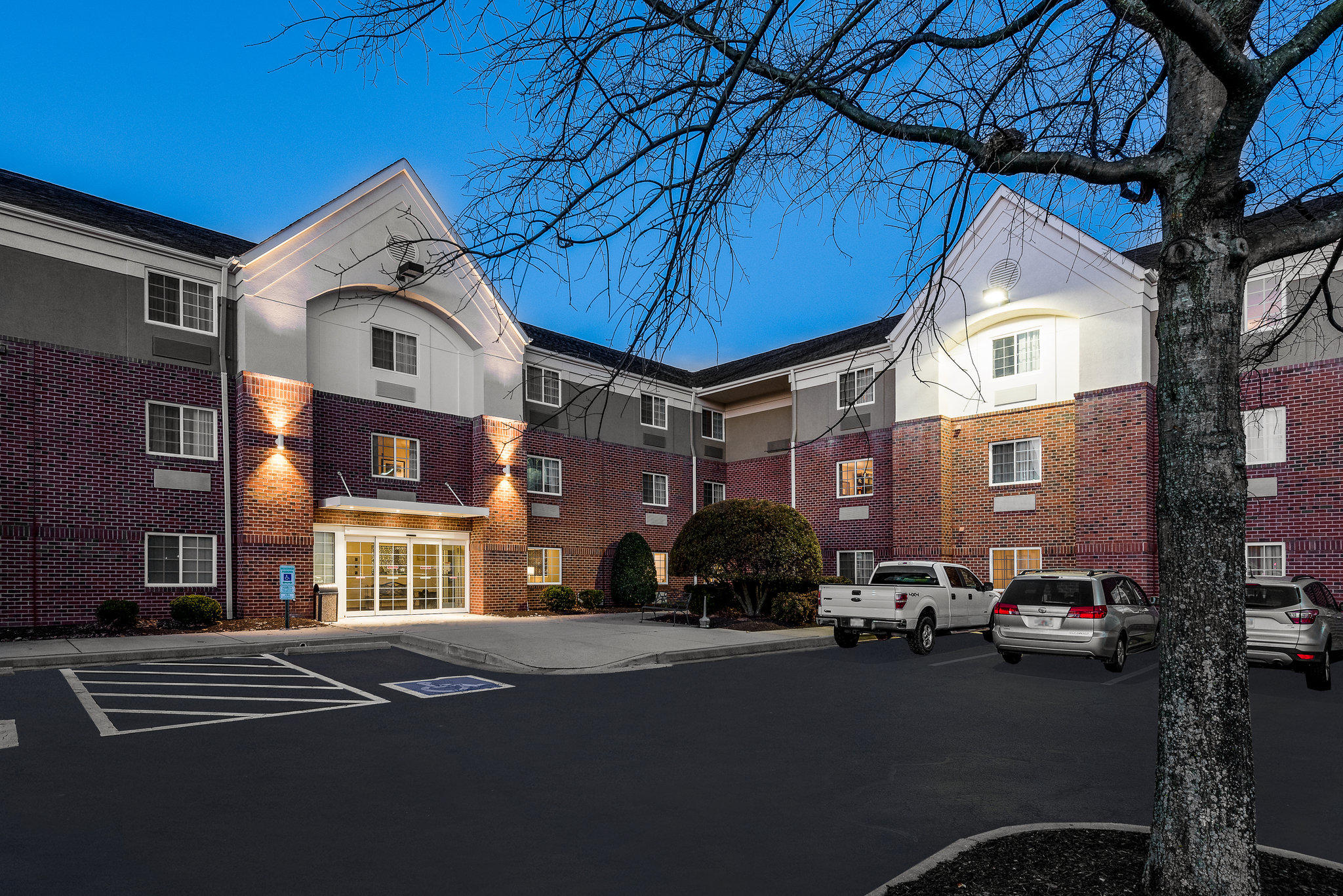 Candlewood Suites Richmond West End Short Pump Photo