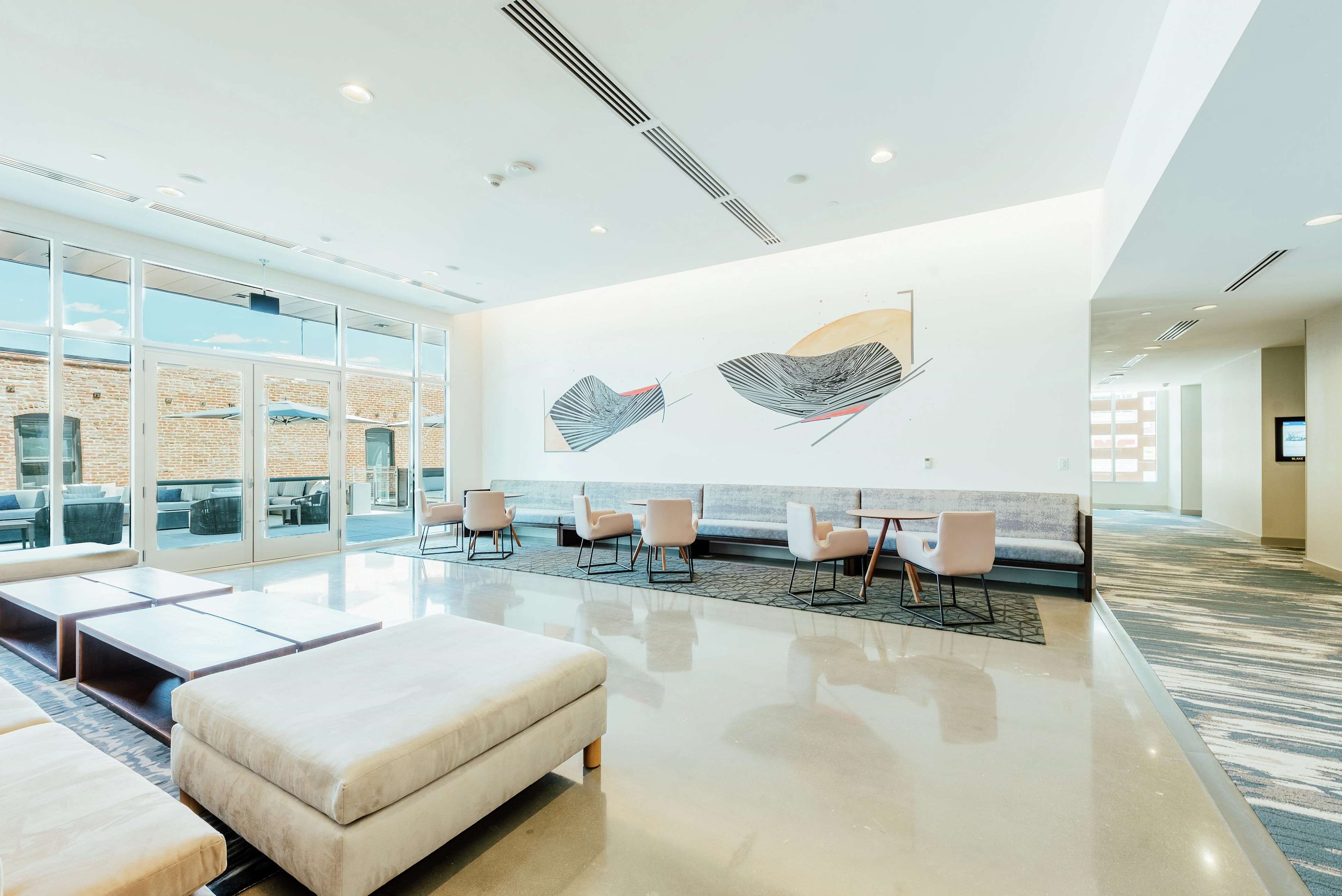 Hilton Garden Inn Denver Union Station Photo