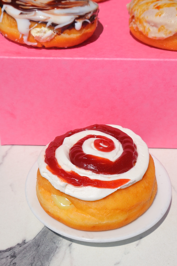Dubai Cinnamon Bun (ENDS 8/29)
