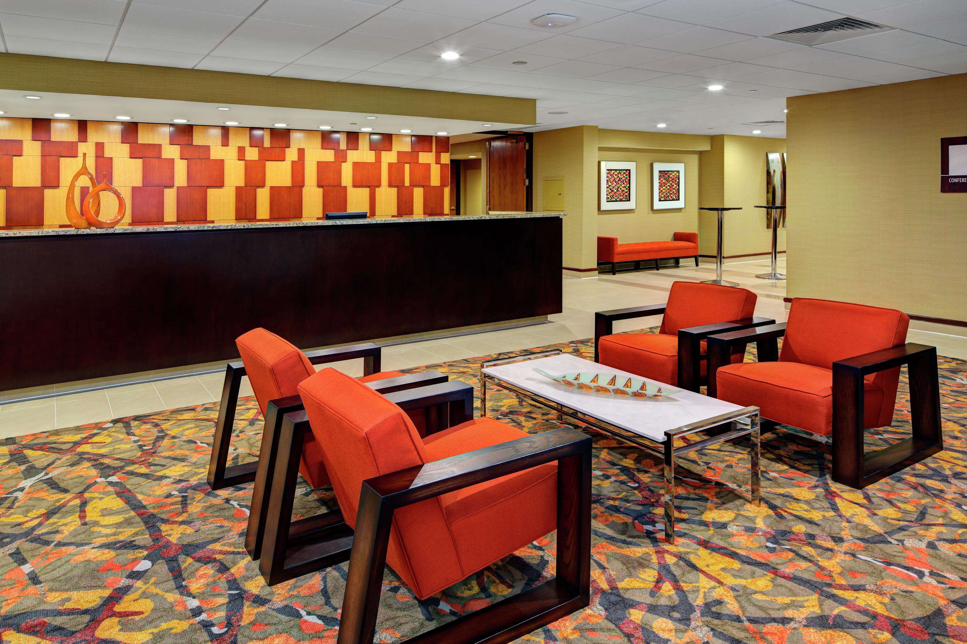 DoubleTree by Hilton Hotel St. Louis - Chesterfield Photo