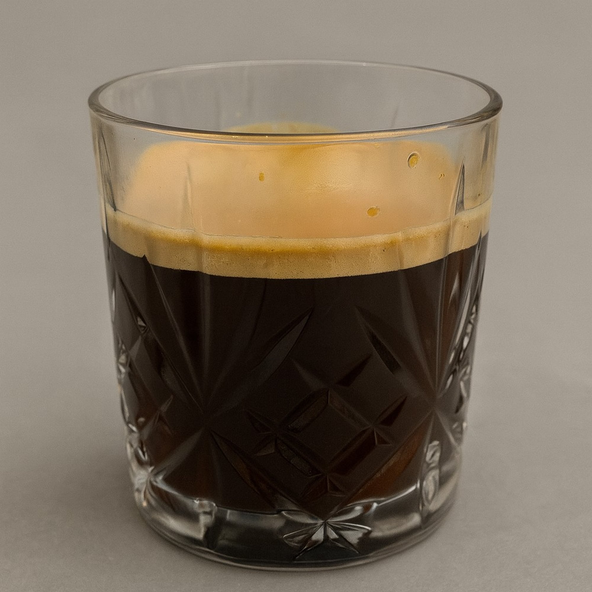 B2. Kopi Hitam / Black Coffee