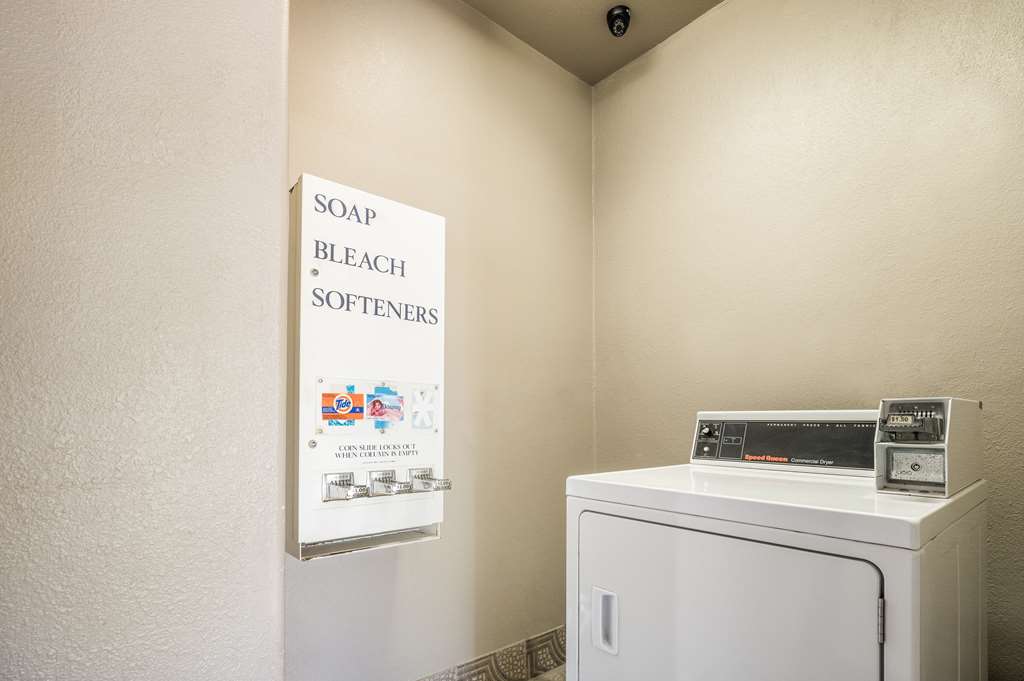 SureStay by Best Western Alice Image