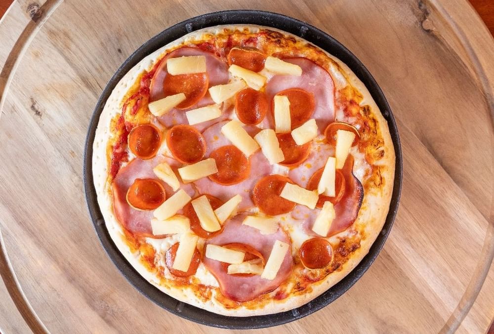 Hawaiian Pizza