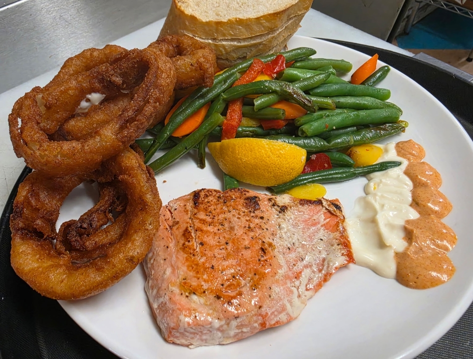 Pan Seared Salmon Dinner