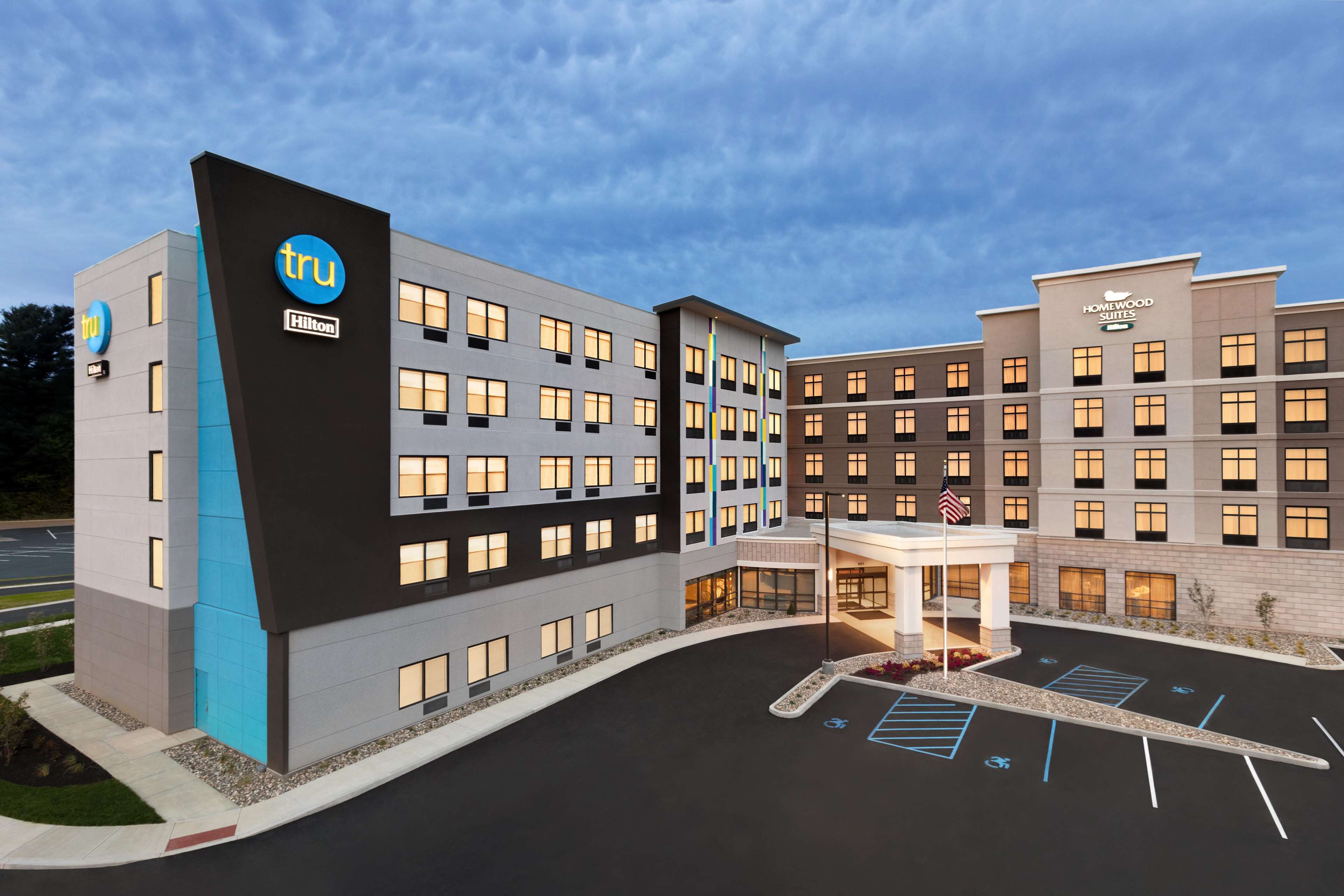 Tru by Hilton Albany Crossgates Mall 1651 Western Avenue Albany, NY
