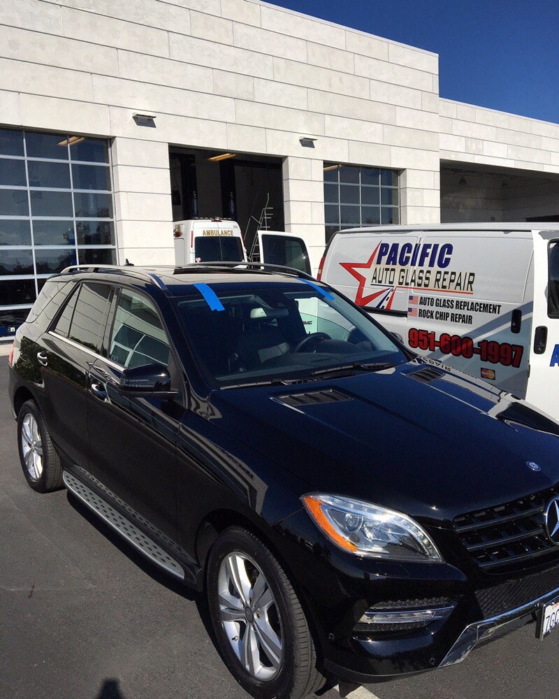 Pacific Auto Glass &amp; Tint Logo