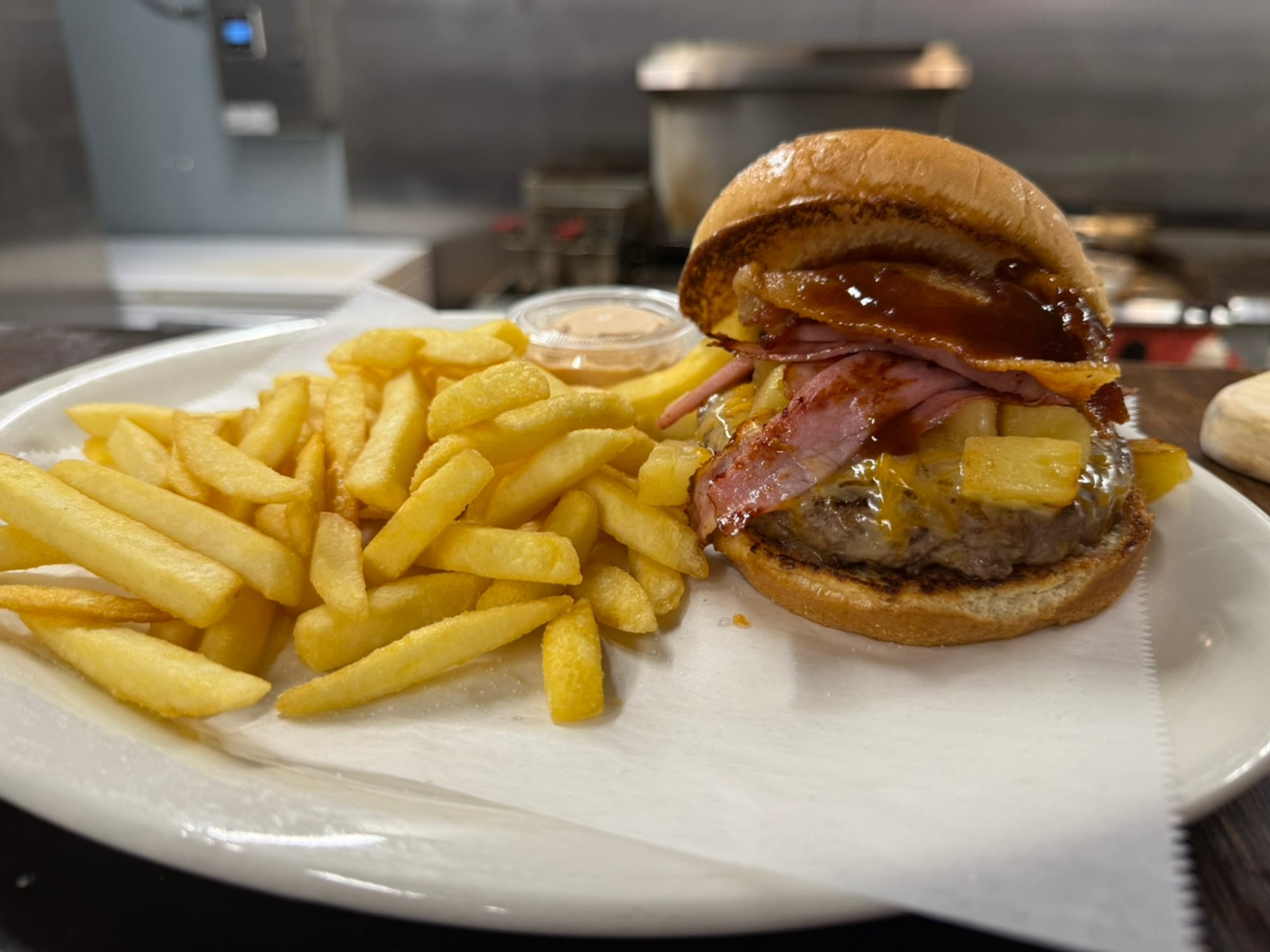 Hamburguesa Hawaiana / Hawaiian Burger