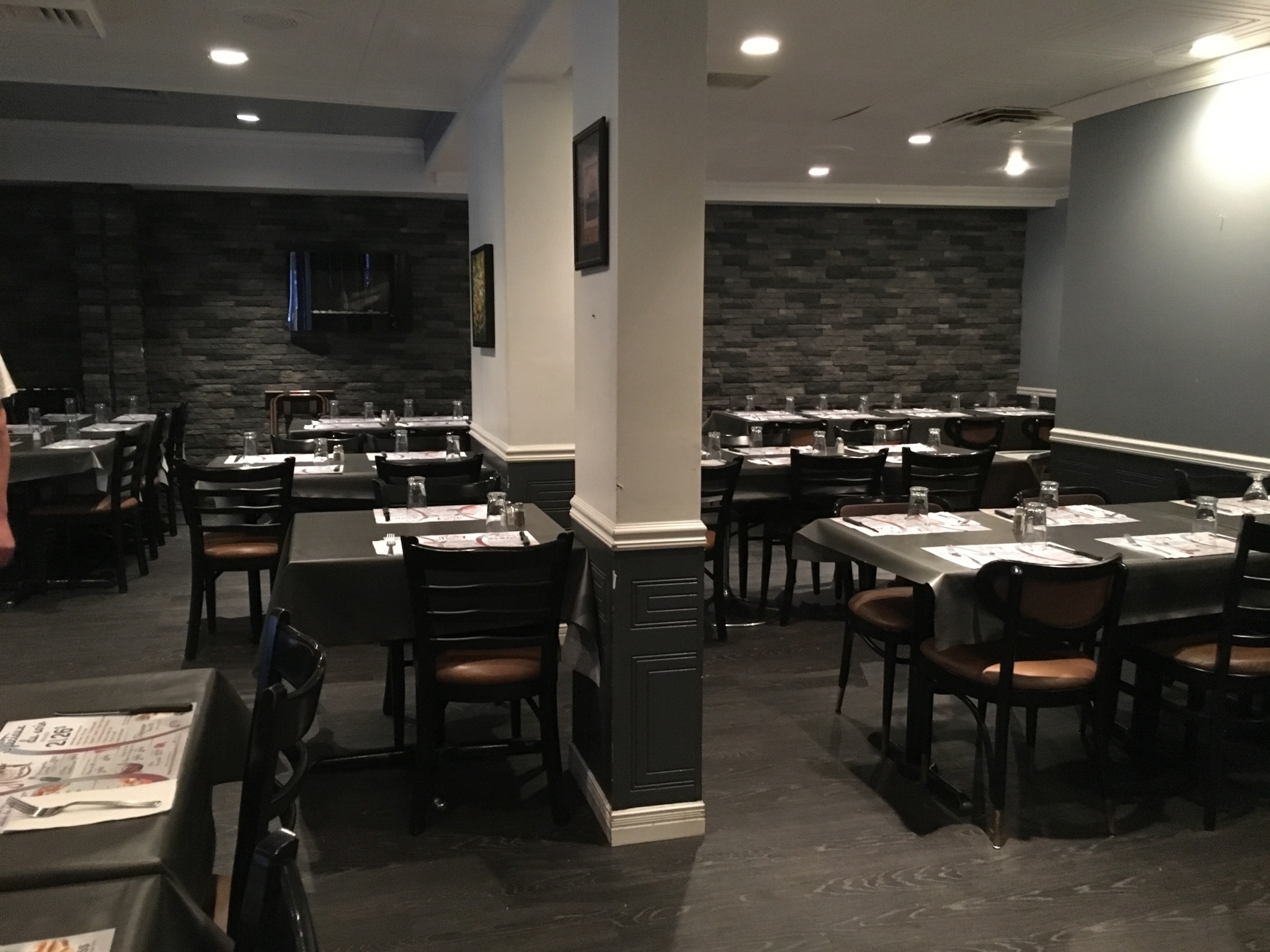 Restaurant Maxime, Victoriaville QC Ourbis