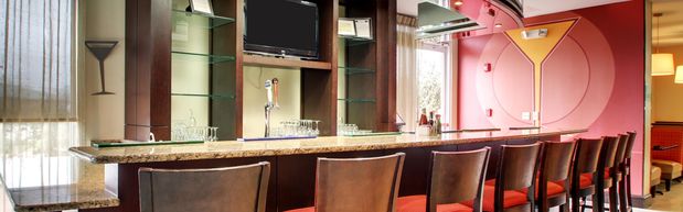 Images Holiday Inn Meridian E - I 20/I 59