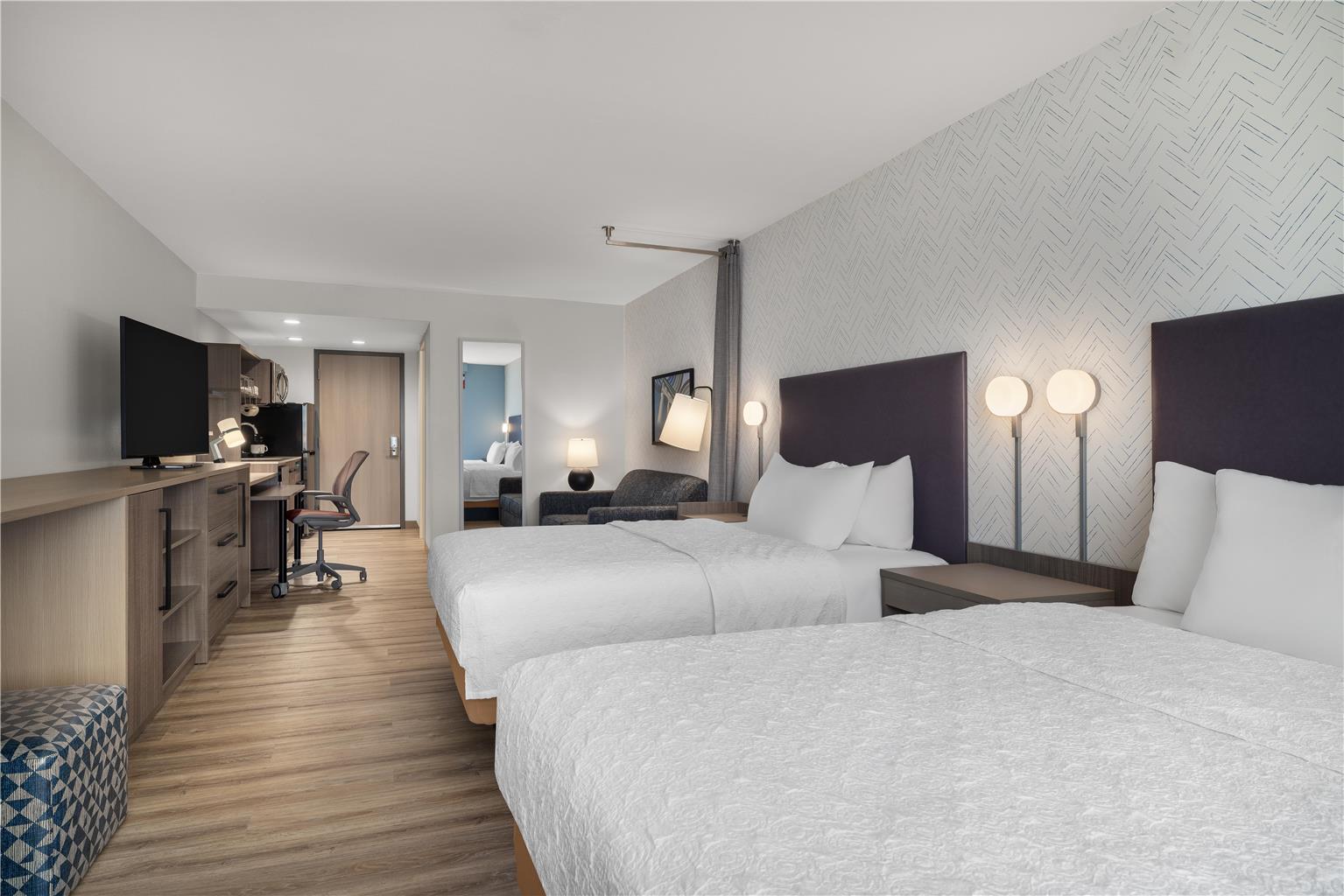 Home2 Suites by Hilton Muncie Image