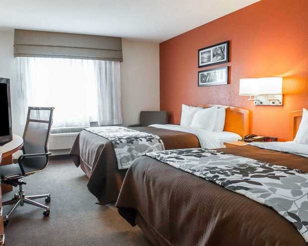 Images Sleep Inn & Suites Lake of the Ozarks