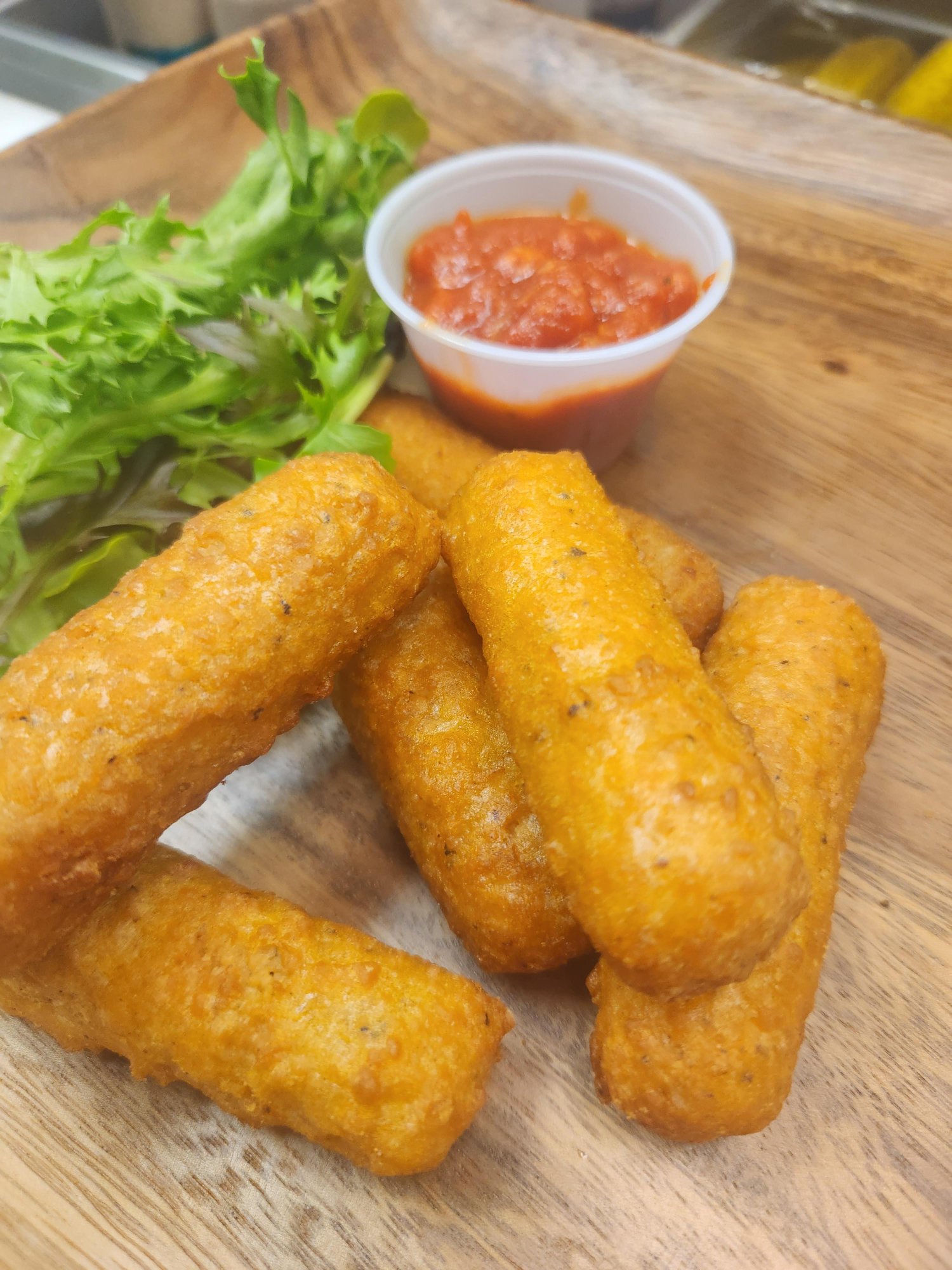 Mozzarella Sticks (6pcs)