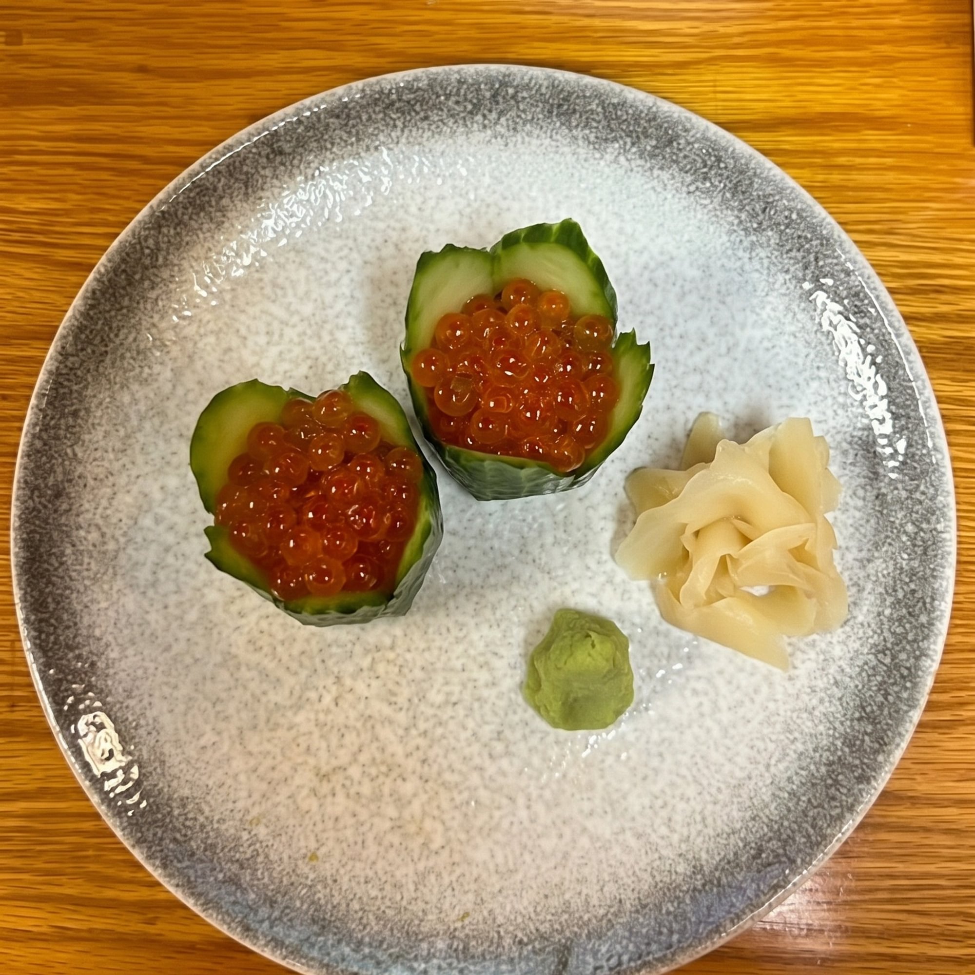 Salmon Roe (Sashimi)