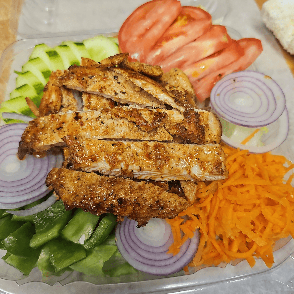 Garden Salad W/ Grilled Chicken