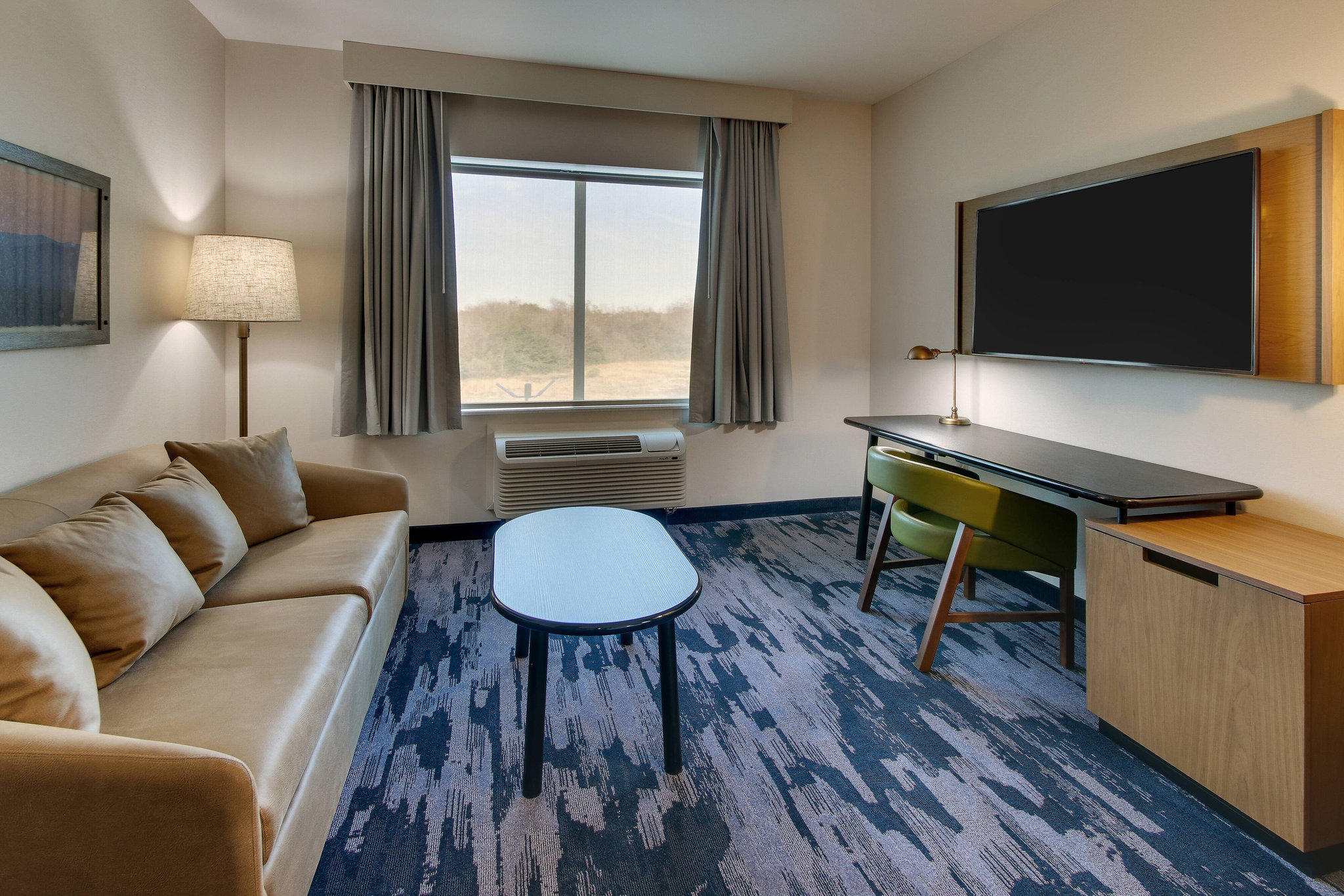 Fairfield Inn & Suites by Marriott Houston Brookhollow Photo