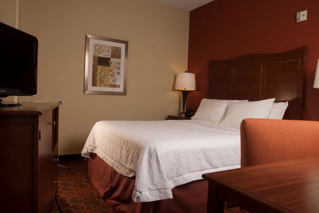 Hampton Inn Tomah Image