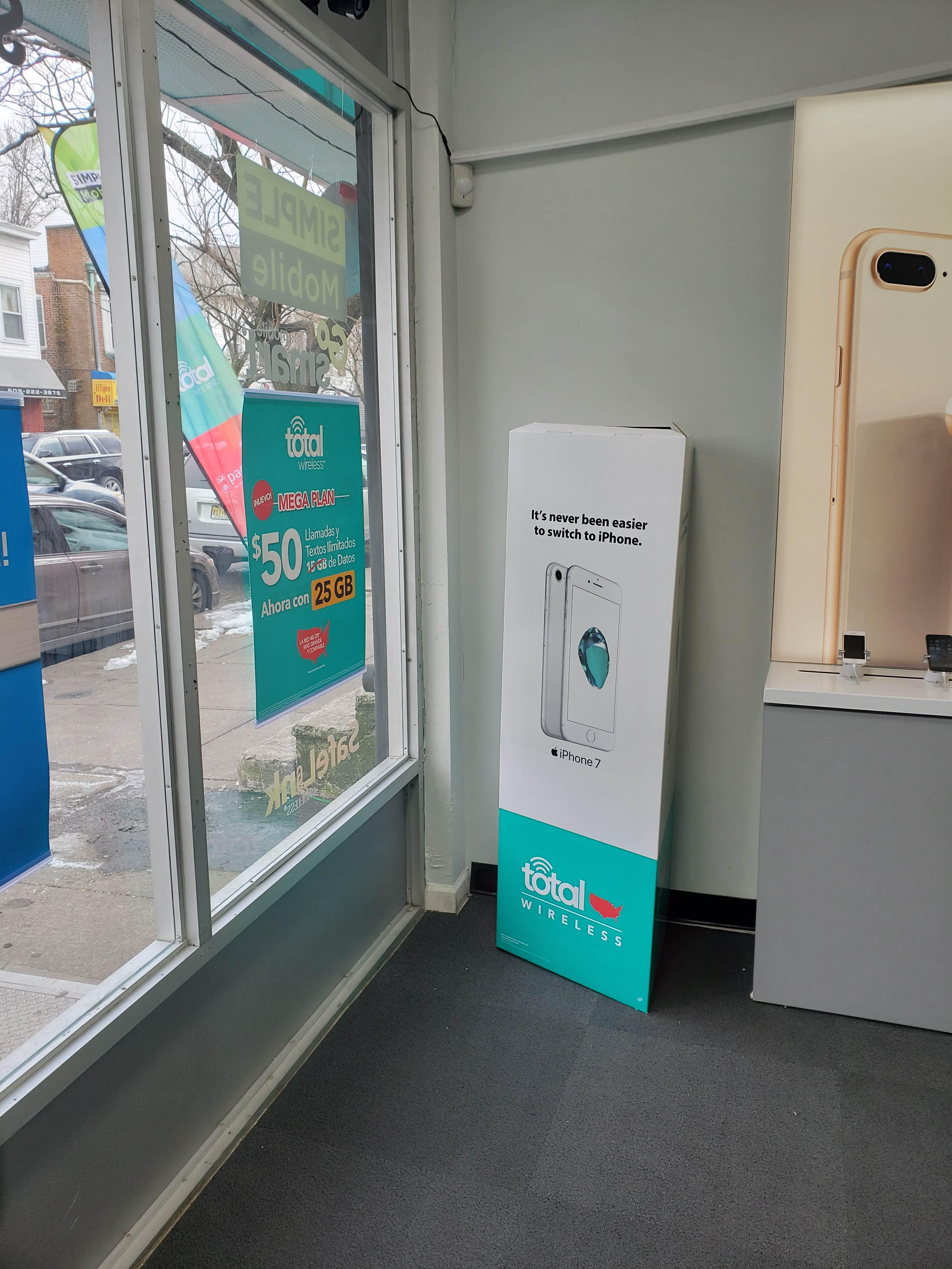 Total Wireless Store Photo