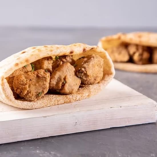 Half Fried Beef Brains Sandwich - نص رغيف مخ بانيه