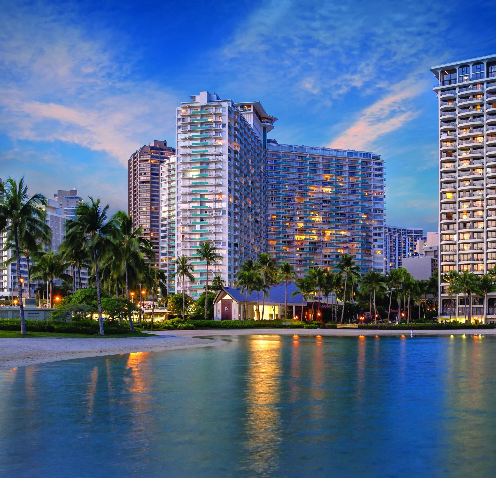 Waikiki Marina Resort at the Ilikai Photo