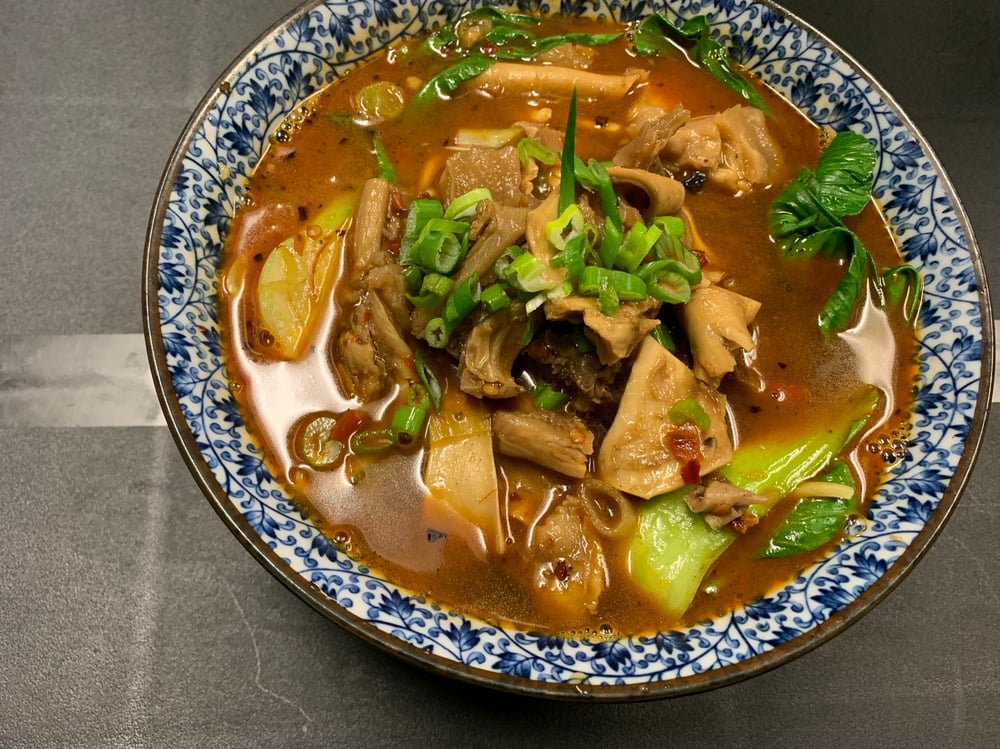 C13 牛腩面/Beef Brisket Noodle Soup🌶️