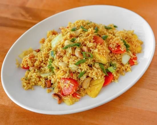 R5. Pineapple Fried Rice