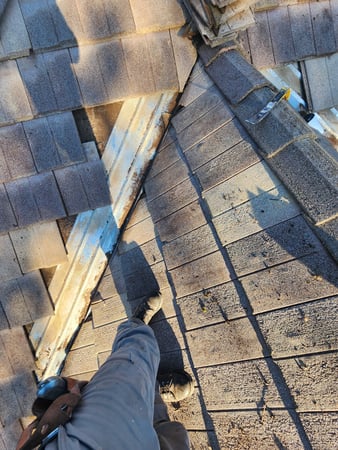 Images JD Jones Roof Crafter Inc.