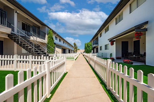 Images Chelsea Village Apartments