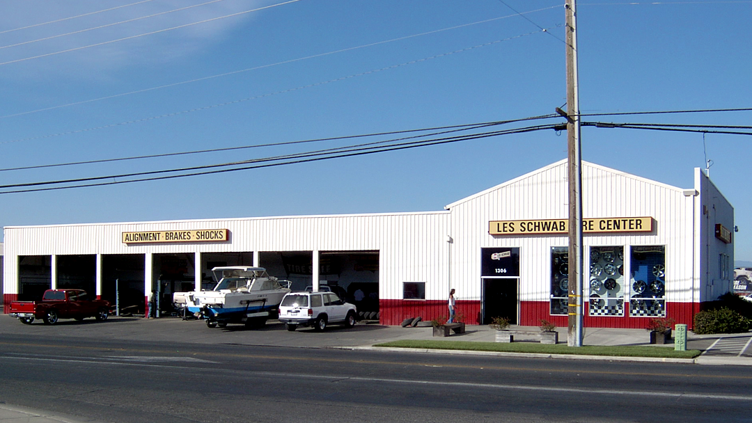 Les Schwab Tire Center