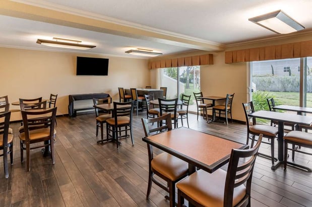 Images Best Western Plus Garden Court Inn