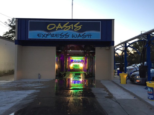 Images Whistle Express Car Wash