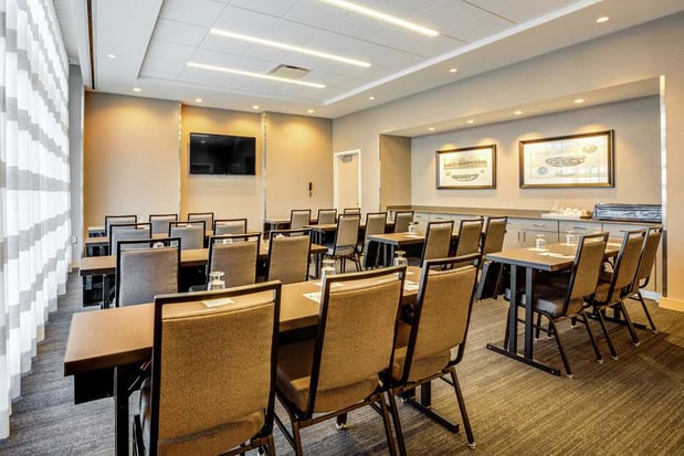 Images Hampton Inn and Suites Boston/Waltham