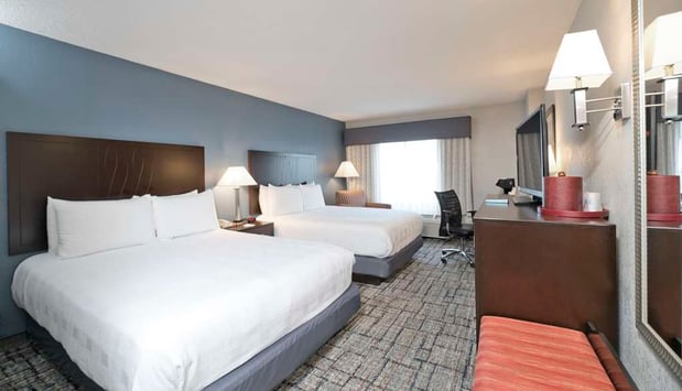 Images Best Western Plus Hotel & Conference Center