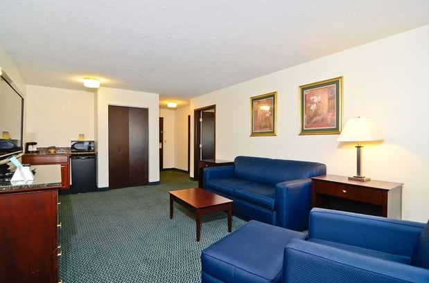 Images Best Western Gas City