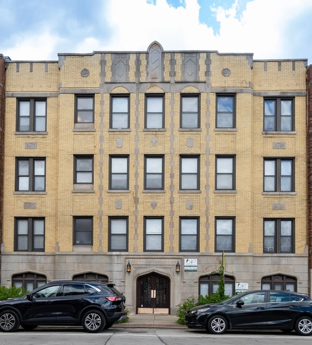 Images Evelyn Apartments