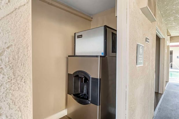 Images Best Western China Lake Inn