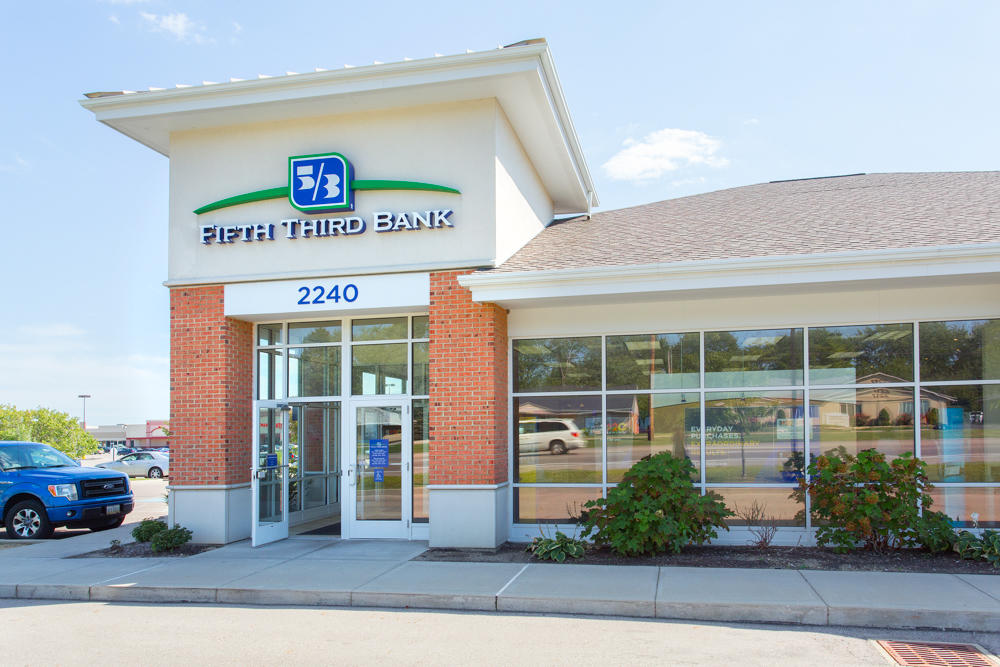 Fifth Third Bank at South Towne Centre Shopping Center