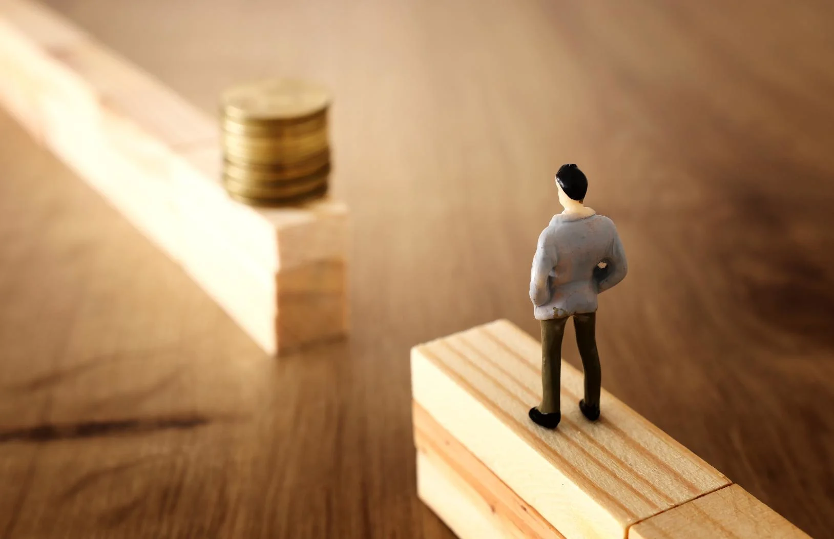 Images RAE Financial Advisory Services Ltd