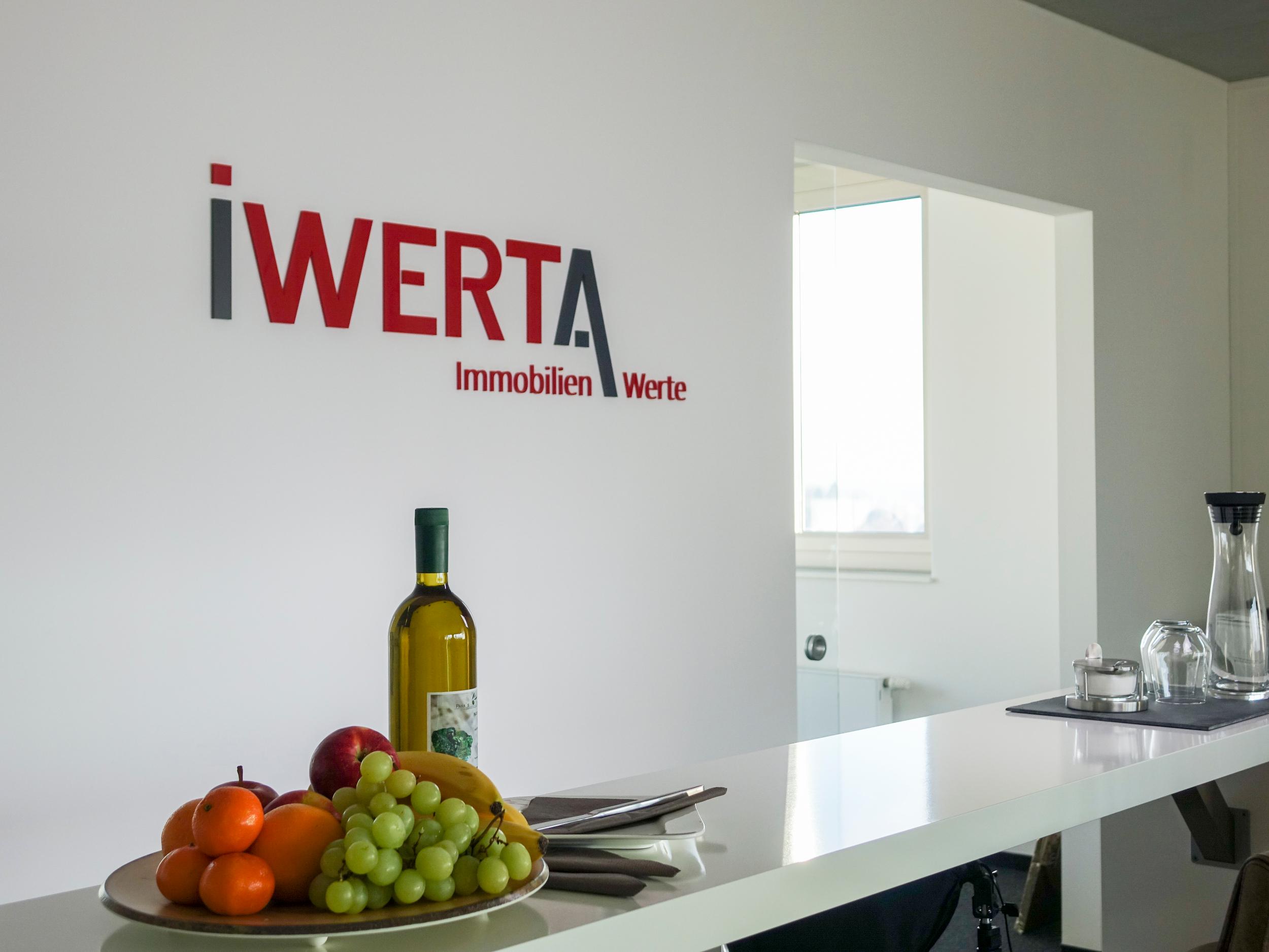 Iwerta Immobilien: Empfang und Eingangsbereich