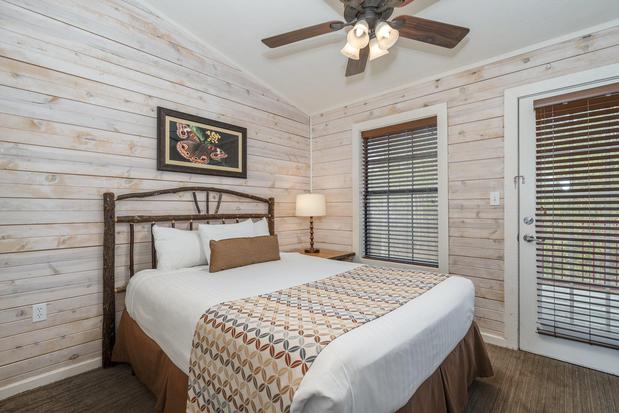 Images Holiday Inn Club Vacations Piney Shores Resort Lake Conroe